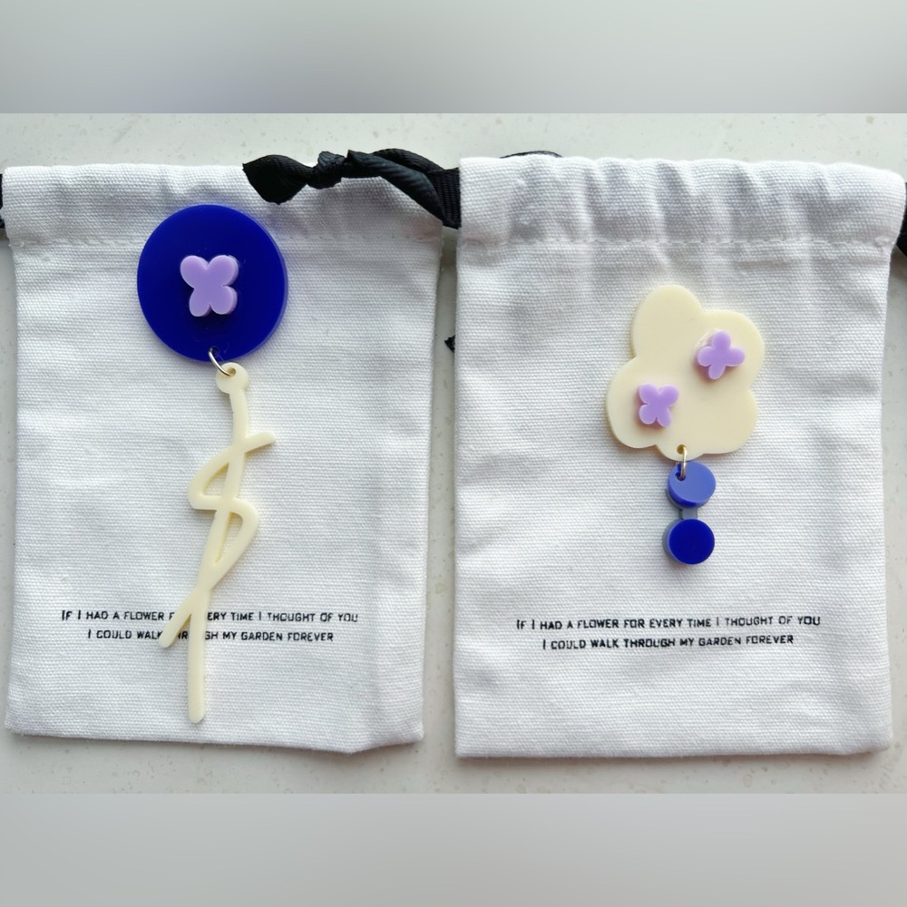 arylic floral earrings